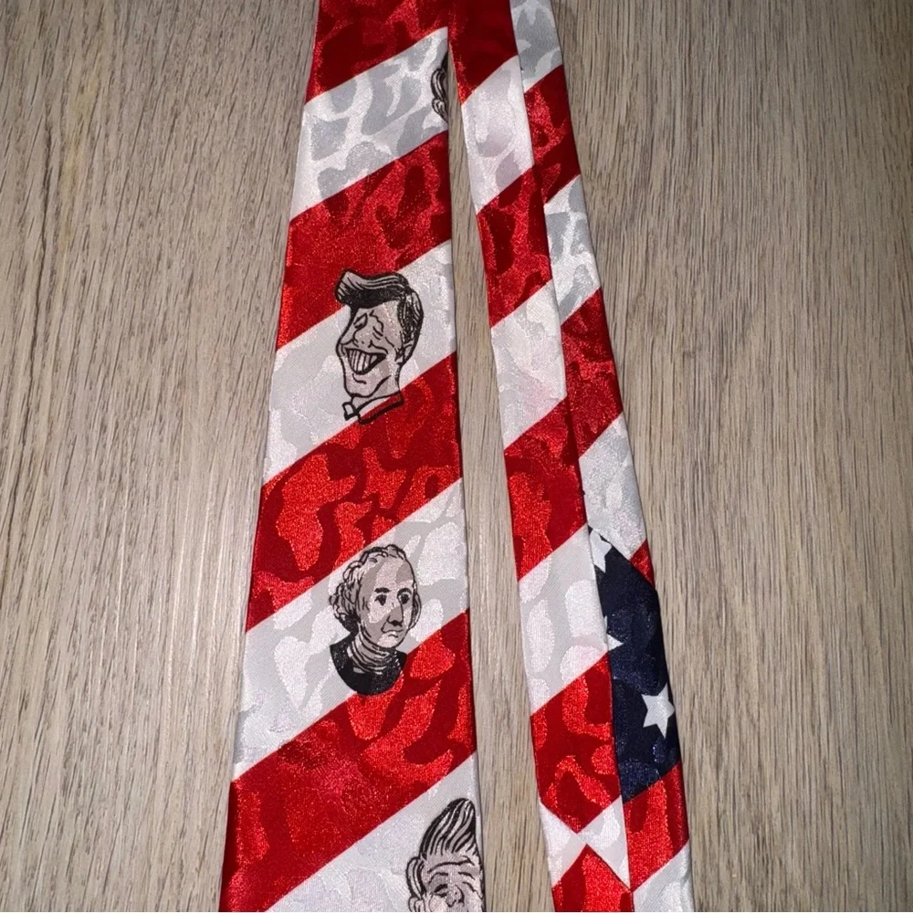American Flag Presidents Patriotic Red, White & Blue Tie